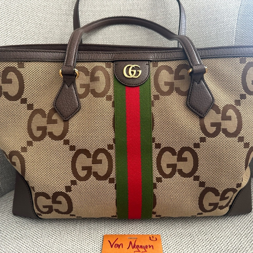 Gucci Monogram Jumbo GG Textured Dollar Calfskin
❌SOLD❌